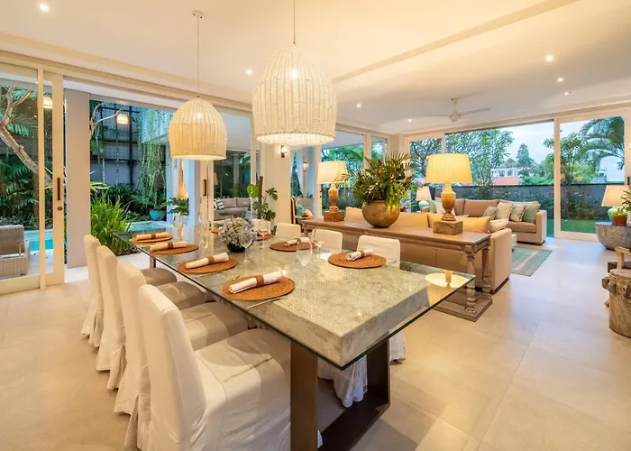 Sunsara 4 - Enchanting 4br In A Great Location Canggu