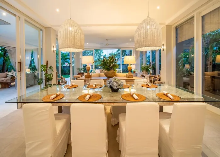 Sunsara 4 - Enchanting 4br In A Great Location Canggu