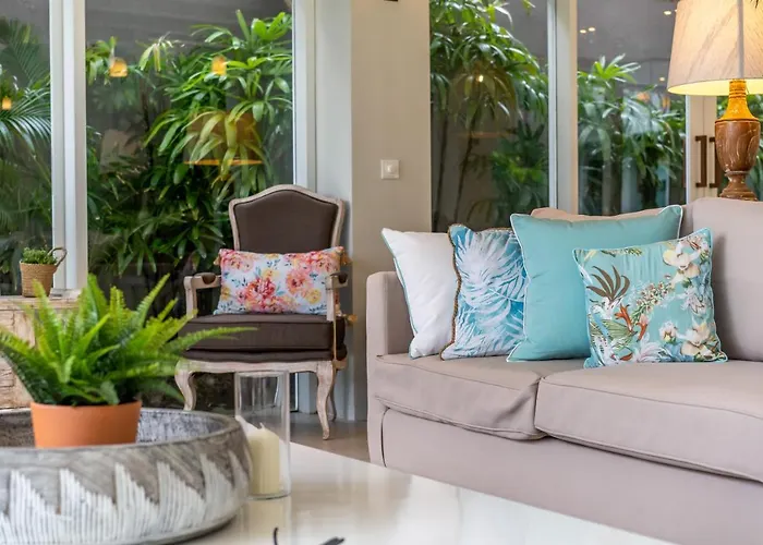 Sunsara 4 - Enchanting 4br In A Great Location Villa